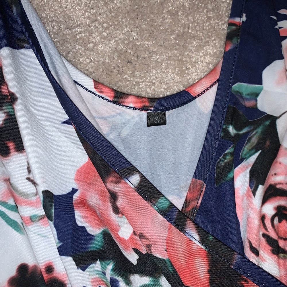 NWOT Maxi Dress with Pockets - Picture 3 of 3
